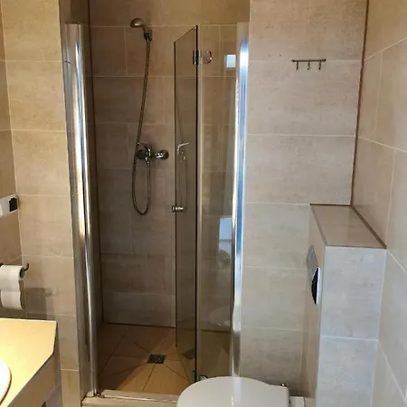 아파트 Apartament Prywatny Lazurowy 슈투토보